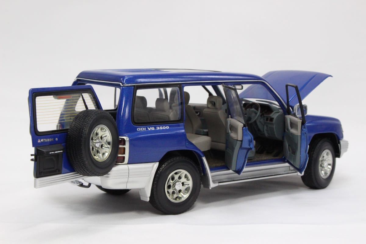 Yahoo!オークション - 絶版 1/18 AUTOart Mitsubishi Pajero LWB Yahoo!オークション - 絶版 1/18 AUTOart Mitsubishi Pajero LWB