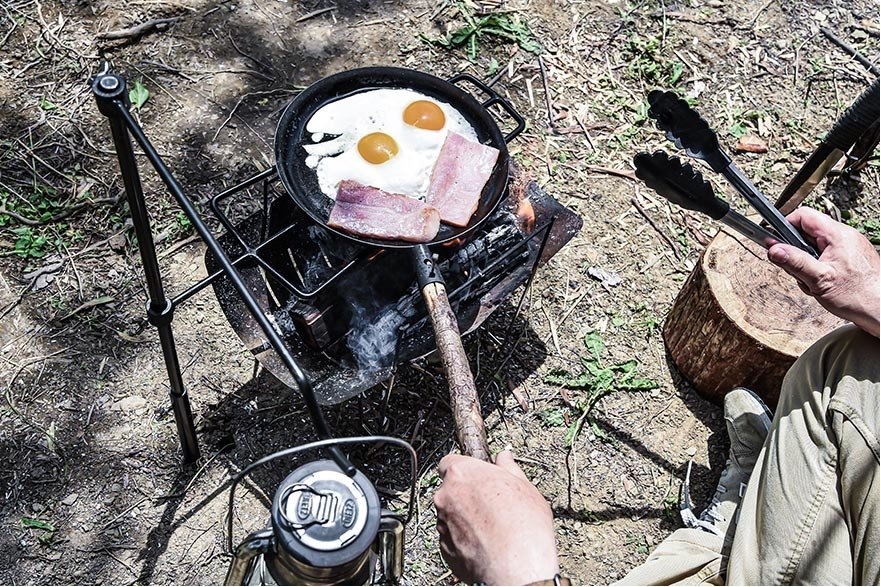 無敵の焚き火フック ソロキャンプに簡単で便利なおすすめ最新ギヤ 組立簡単、オリジナル 焚き火フック ブラック塗装 日本製の画像9