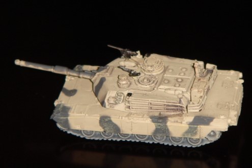海洋堂 1 144 WTM 第6弾 №100 M1A2 エイブラムス・アグレッサー