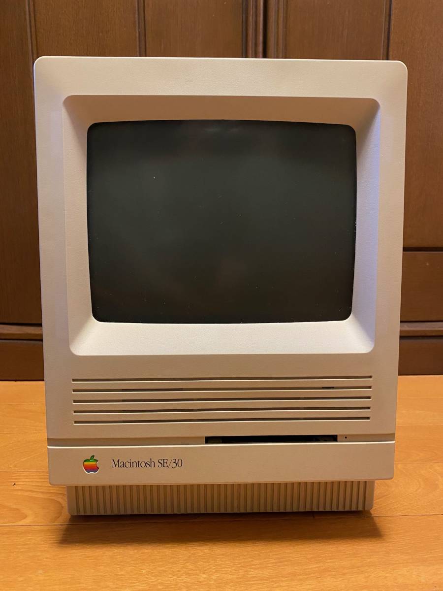 Apple 68k Macintosh SE/30（ジャンク）_画像1