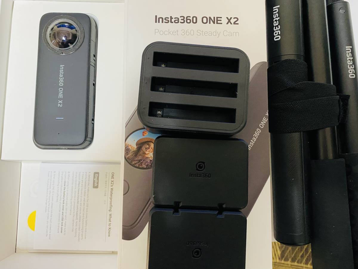 insta360 ONE X2 カメラ、純正バッテリー、純正予備バッテリー2個