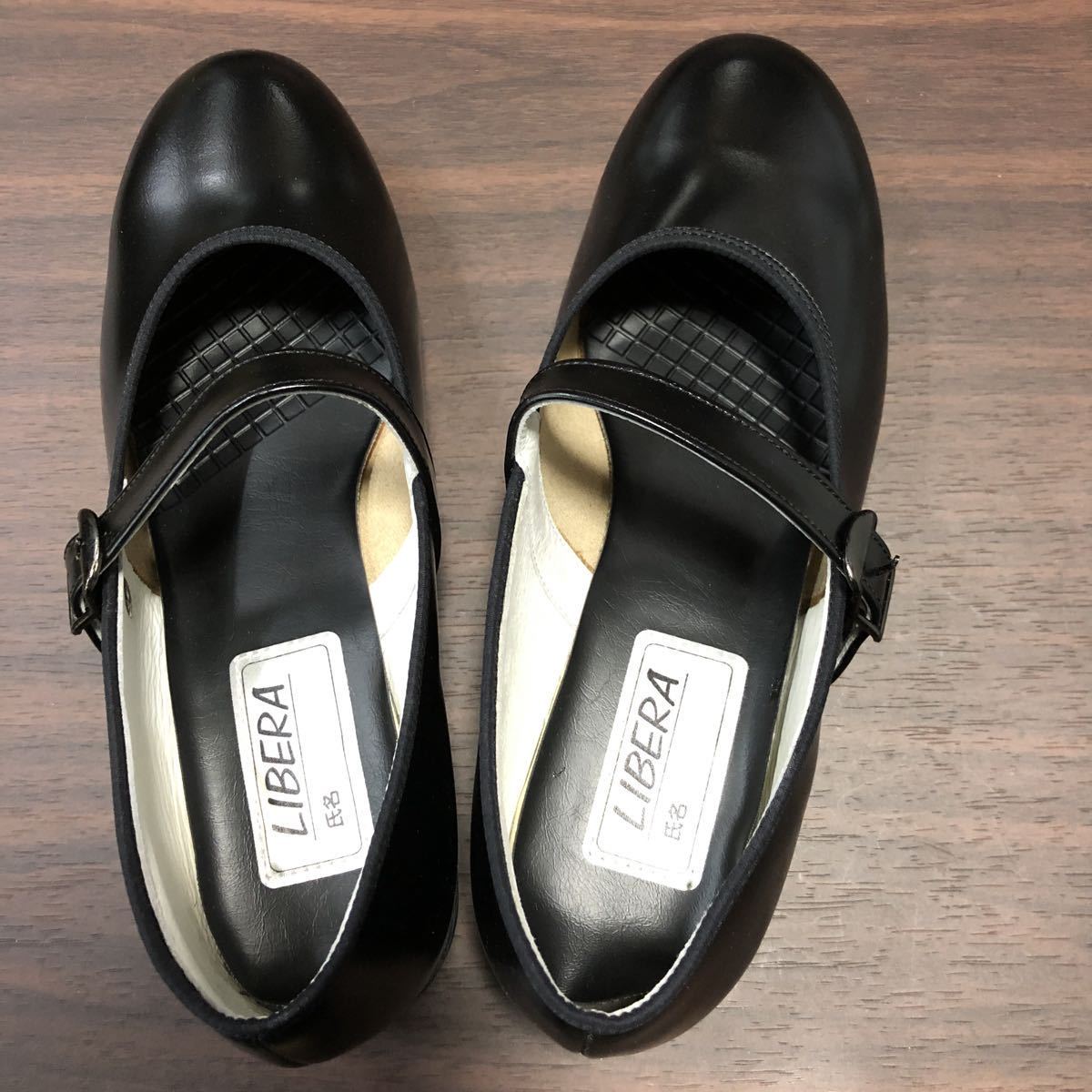 woman student leather shoes real leather 23.5cm 5800 jpy. goods .3 pair .7000 jpy . Asahi product 