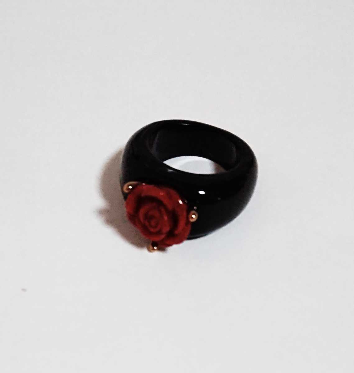 [未使用品]アクセサリー/指輪/リング ヴァンドーム青山 Pluse Vendomeプラスヴァンドーム 黒に赤いバラの指輪・リング 9号サイズ
