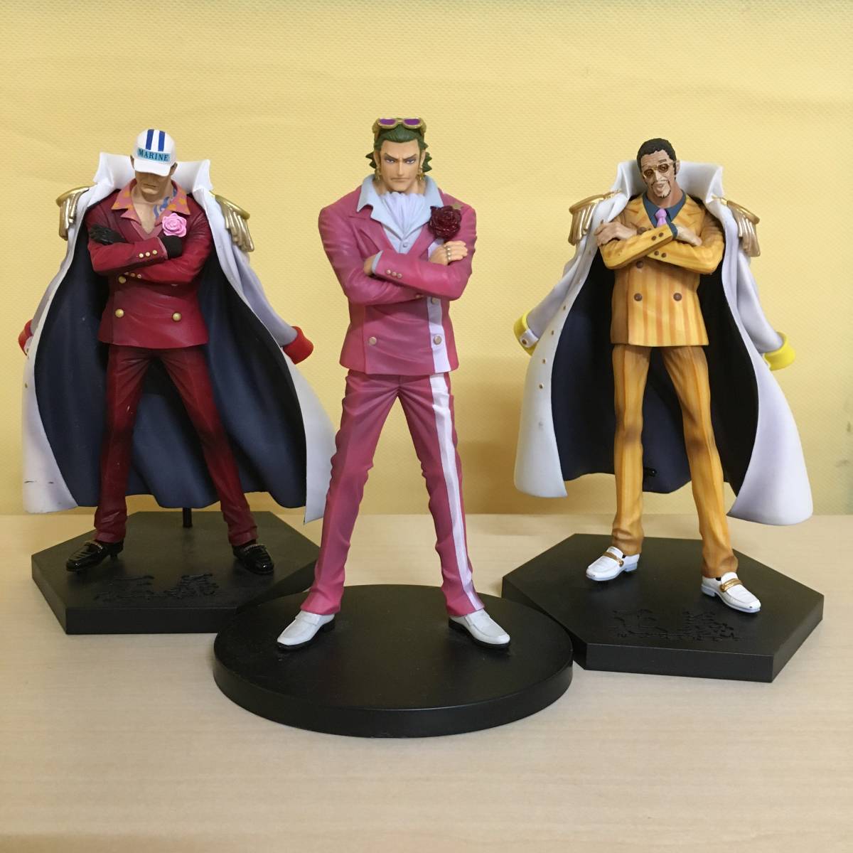 ワンピース One Piece フィギュア まとめ セット Dxf 頂上決戦 Creator ルフィ ミホーク ルッチ 白ひげ サボ ゾロ 黄猿 赤犬 サンジ 他 の商品詳細 日本のオークション ショッピングサイトの代理入札 購入 From Japan