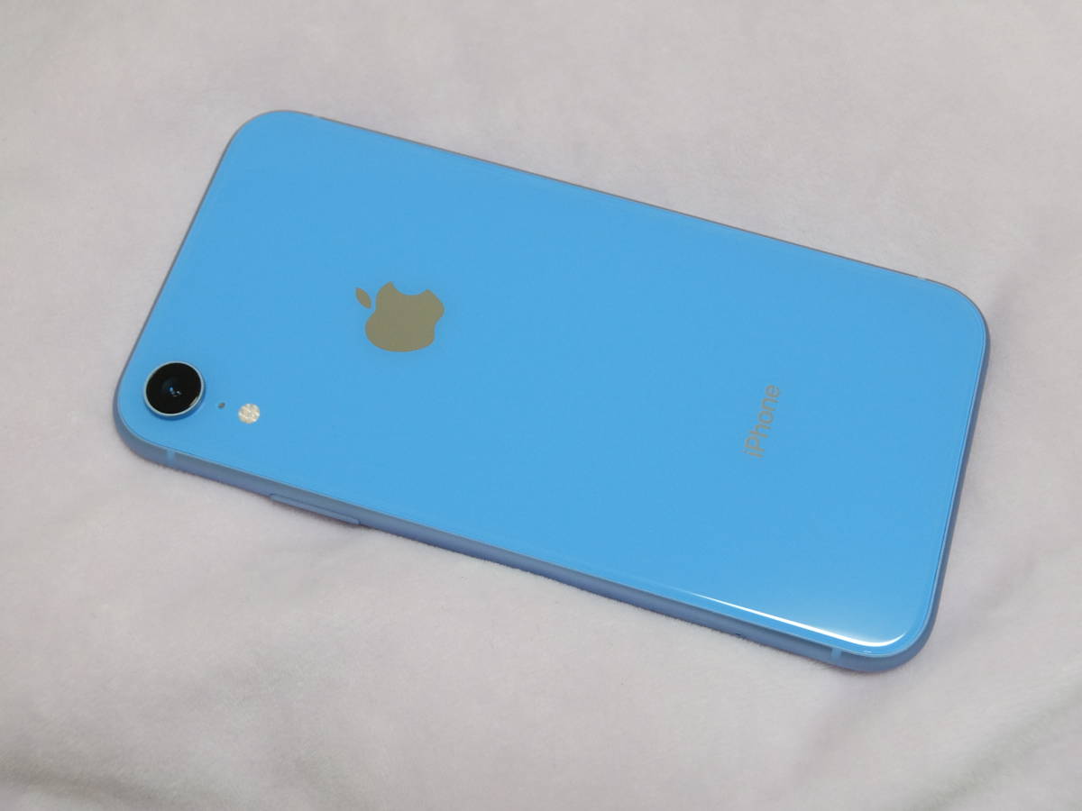 iPhone XR 64GB ブルー SIMフリー 極美品 即決 送料無料 ドコモ版