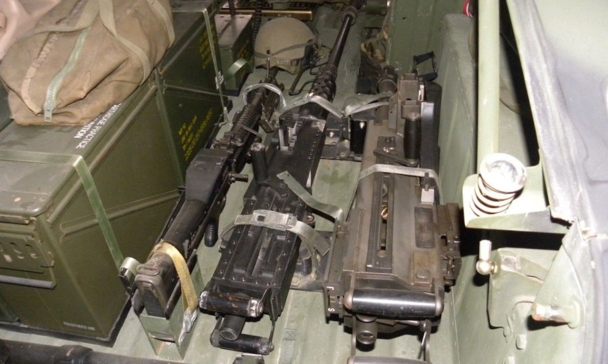 米軍実物 タイダウンラッシングストラップ HMMWV M998 Jeep 01 www