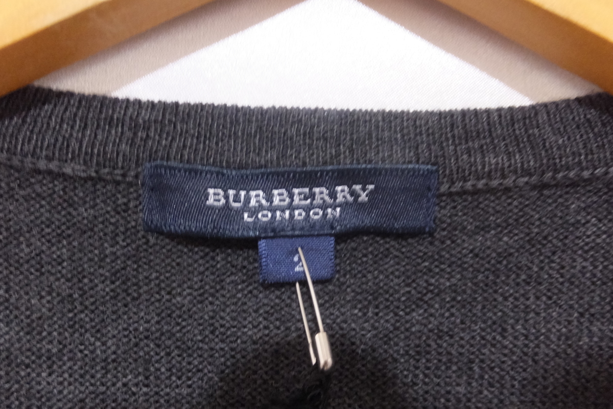 BURBERRYS LONDON バーバリー 丸首 ウール カーディガン タグ付 サイズ2 墨くろ トップス レディース(Mサイズ)｜売買され