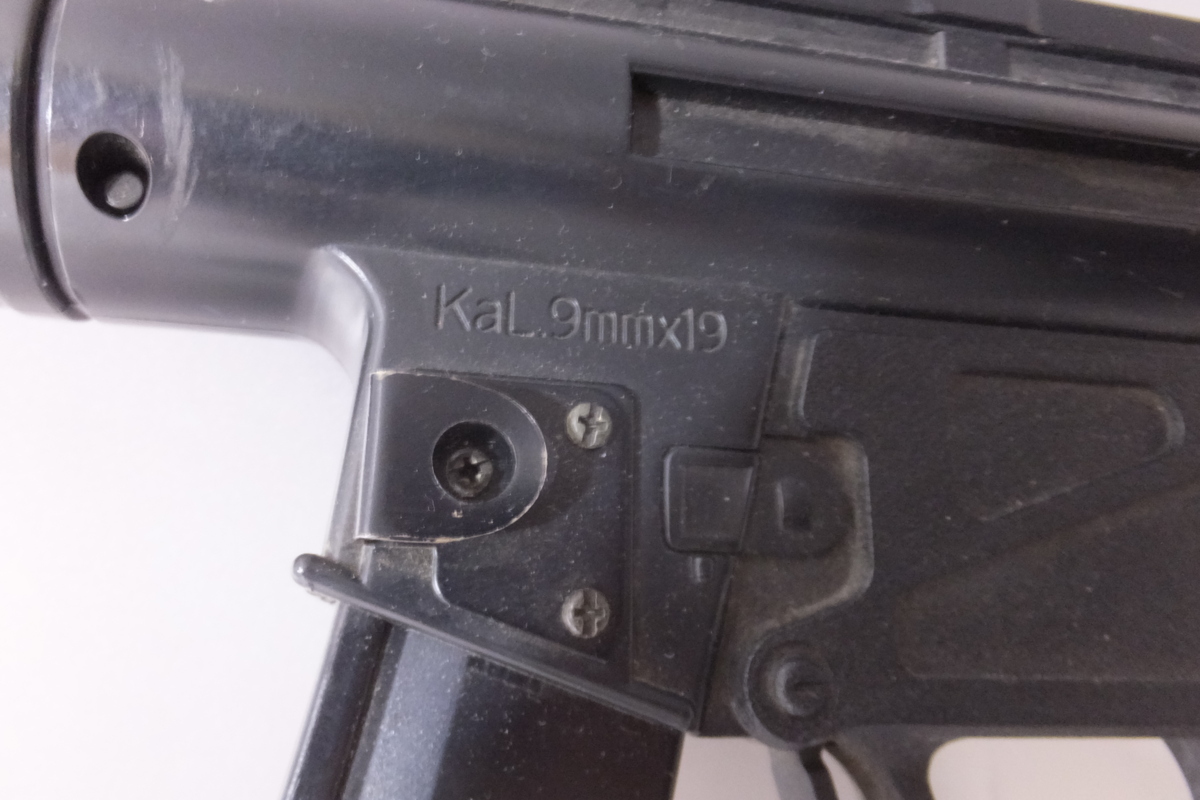  Tokyo Marui Kal.9mmx19 электрооружие работоспособность не проверялась 