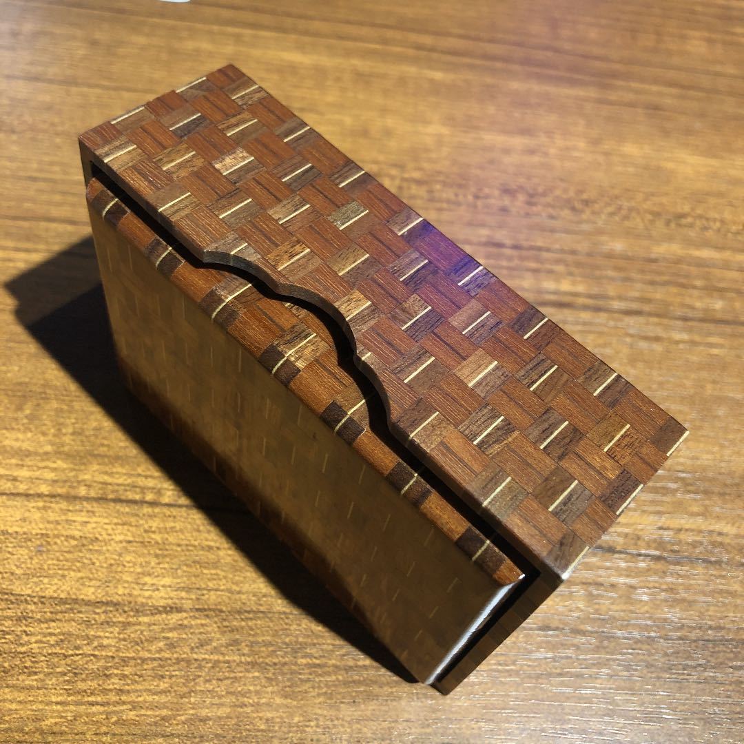 寄木細工 箱根細工 小物入れ 小箱 名刺入れ カード入れ ジュエリー 送料無料商品 箱根 寄木細工 小物入れ ジュエリーボックス 工芸品