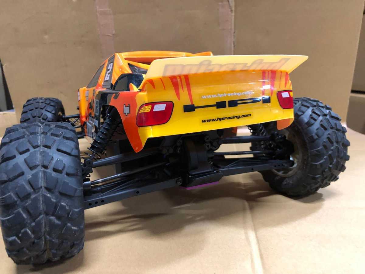 (M31)HPI ラジコン エンジンカー 4WD アルミシャーシ ジャンク扱い_画像4