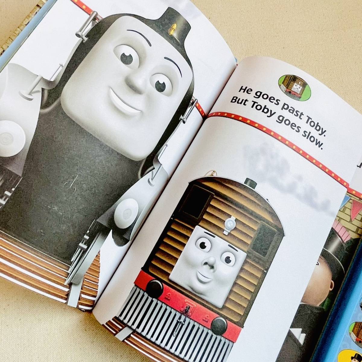 新品 英語絵本 洋書 知育玩具 きかんしゃトーマス thomas,,,,,,,,, . . 新品 英語絵本 洋書 知育玩具 きかんしゃトーマス thomas,,,,,,,,, . .
