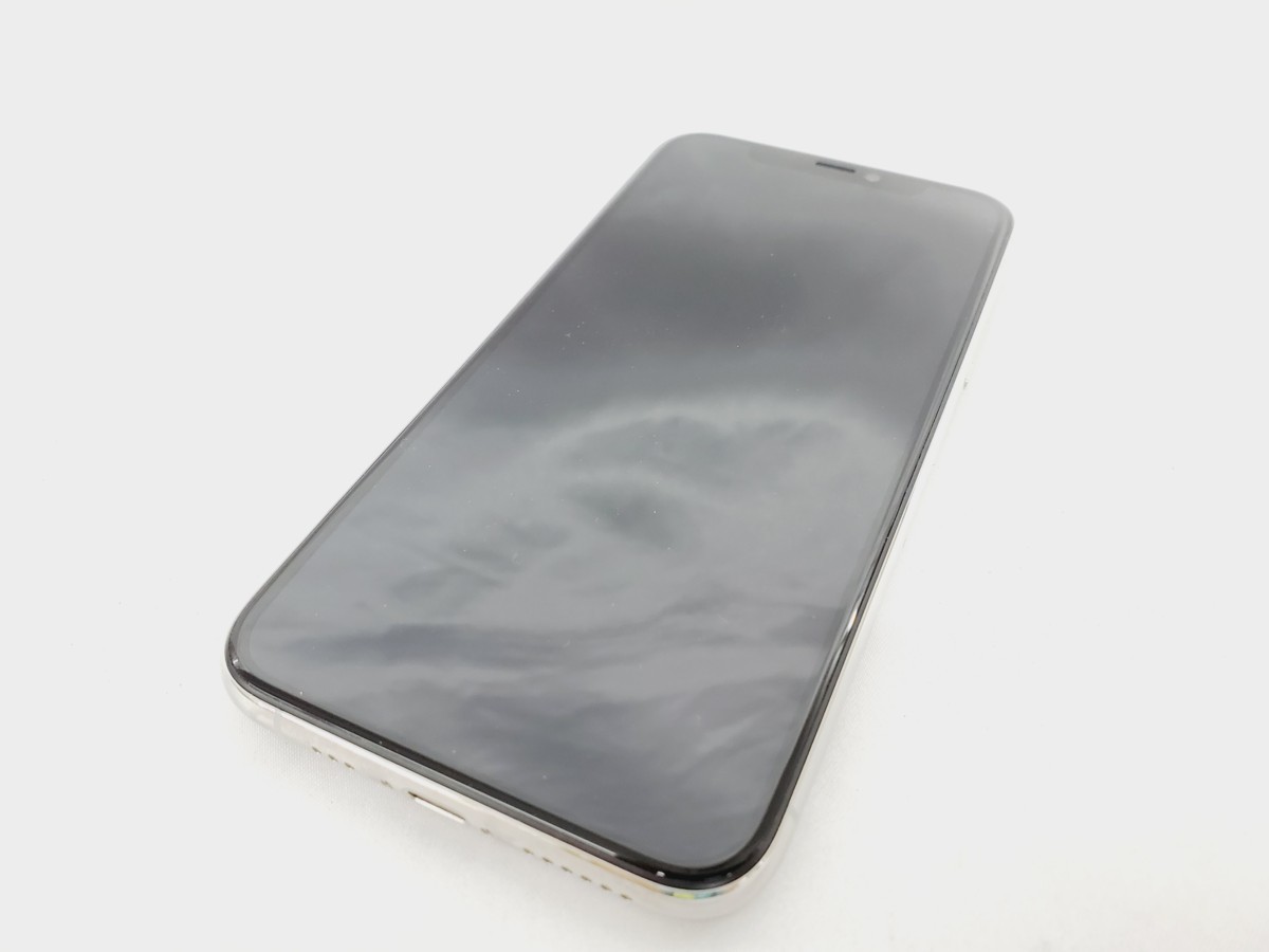 品】au エーユー スマートフォン Apple iPhone 11 Pro 256GB MWC82J/A