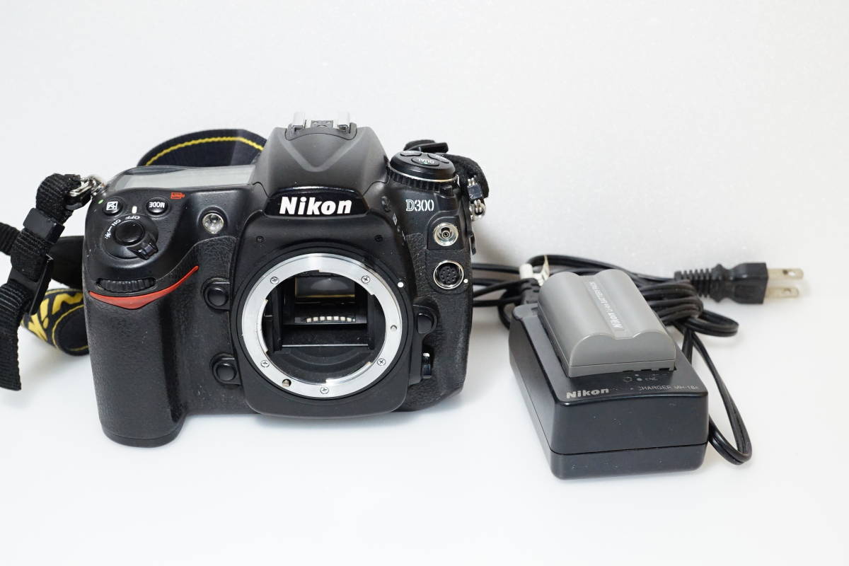 ニコン Nikon D300 ボディ #841