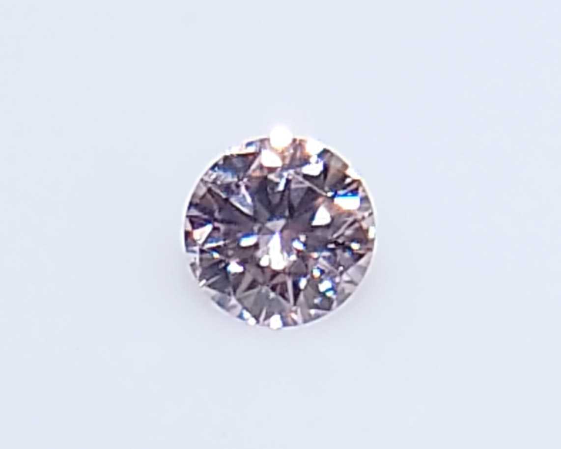 極美品！　ピンクダイヤモンド　0.044ct　ソーティング付　ラウンド　ルース（LA-5216）