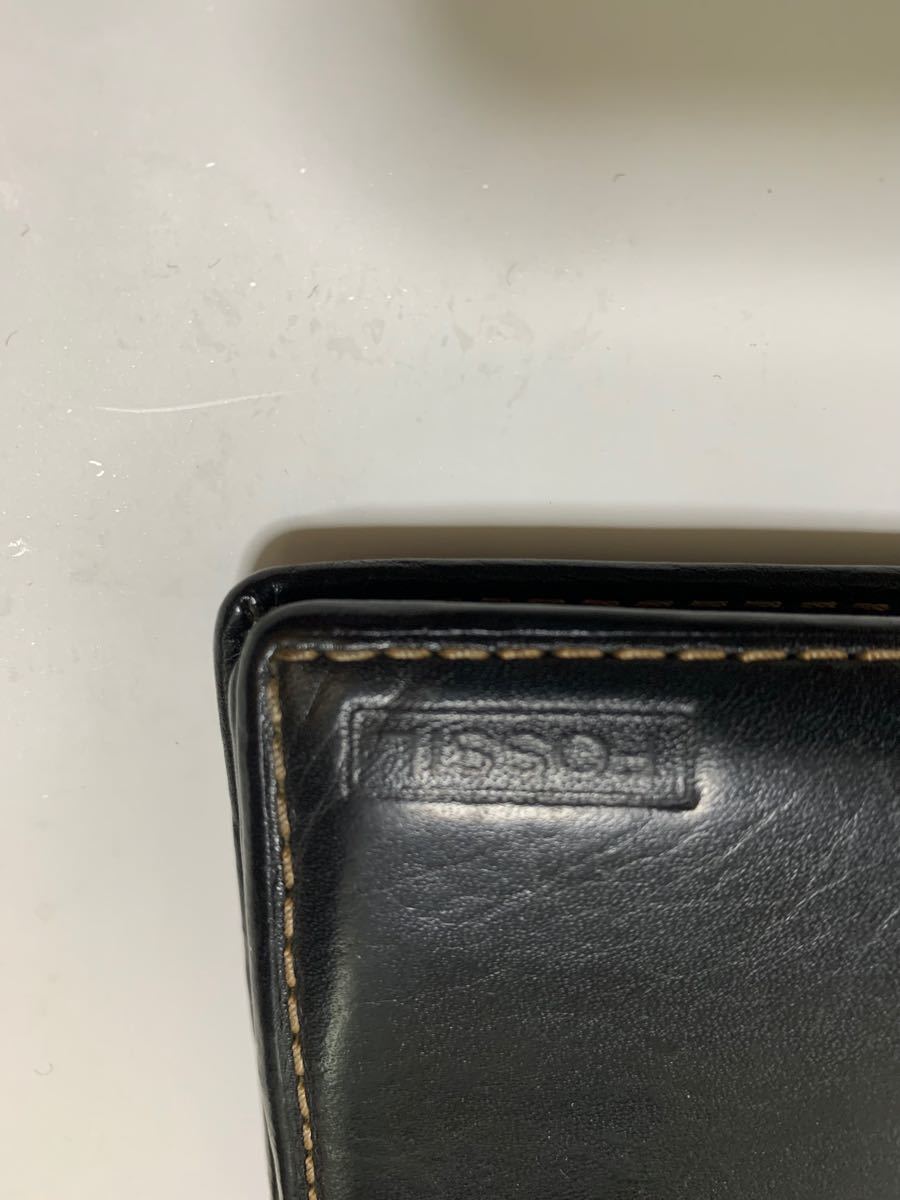 【大幅値下げ】FOSSIL二つ折り財布