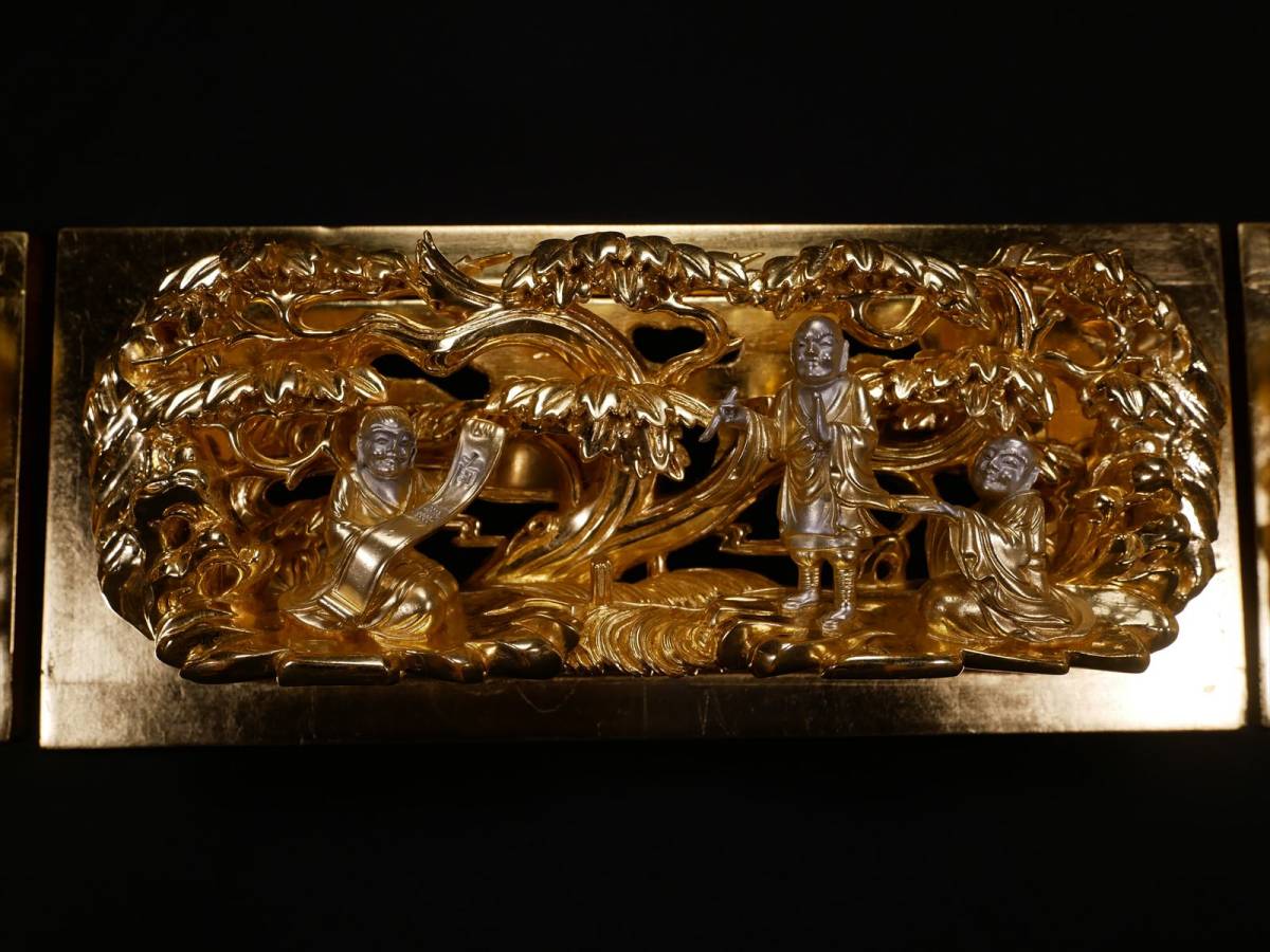 収集品　欄間　本金箔　手彫り　木製　3つ　状態良好　仏壇　仏具（ウ1）3617　M_画像3