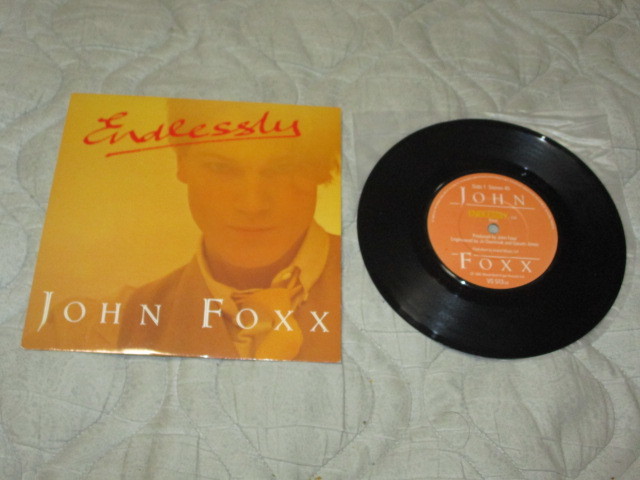 JOHN FOXX ジョン・フォックス ENDLESSLY c/w YOUNG MAN 英 EP ウルトラヴォックス Ultravox_画像2