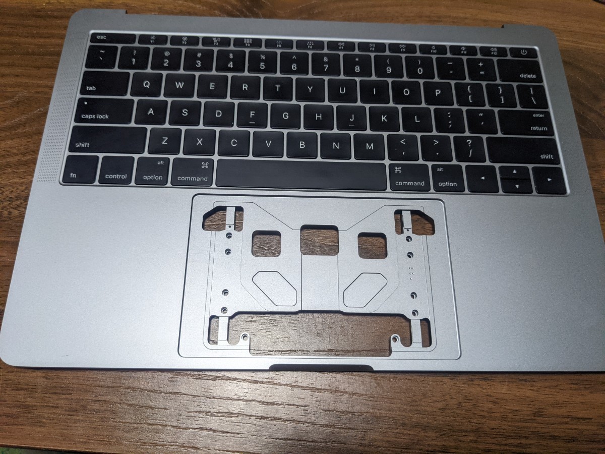 今だけ値下げMacBook Pro 13インチ2016 スペースグレイ ユーズド 