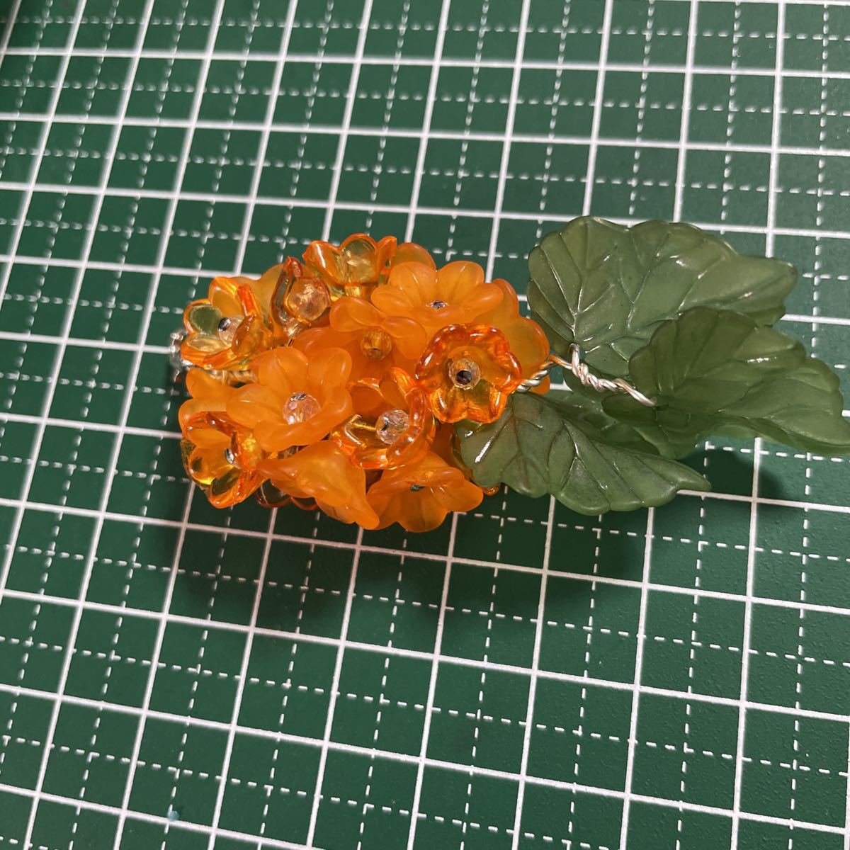 オレンジの可愛いお花ストラップ_画像4