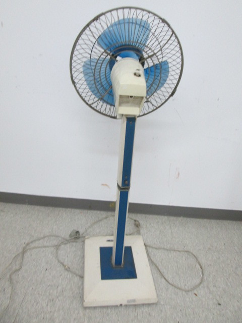 HITACHI スタンド式扇風機 H-625 Yahoo!オークション - HITACHI 日立 S-607 スタンドファン 大型