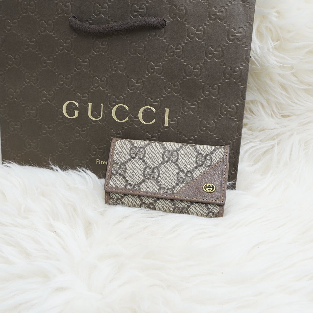 ︎超レアGUCCIグッチGGキャンバスバンド式6連キーケース セール www.m