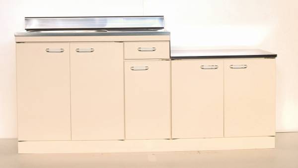 激安 公団型流し台 1700×550 アイボリー 激安 公団型流し台 1700×550 アイボリー
