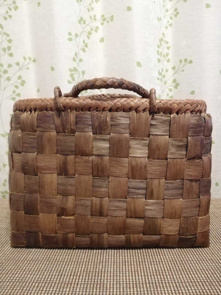 山胡桃木 山葡萄籠バック 新品・やまぶどう籠・美品