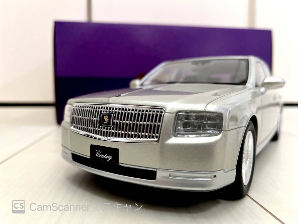 1/18 トヨタ センチュリー TOYOTA Century シルバー 現行モデル 京商