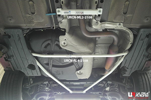 [Ultra Racing] rear member brace Ford Focus MPBM9D 13/04-16/12 [RL4-2109]