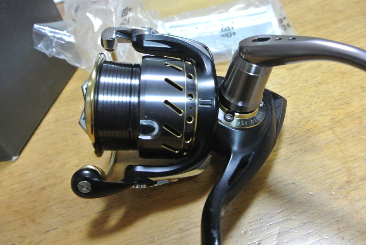 ♪♪美品 メガバス ラビット 256 LUVITO♪♪ ♪♪美品 メガバス ラビット 256 LUVITO♪♪