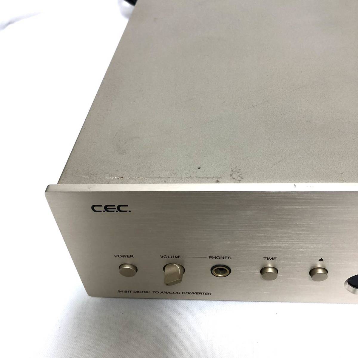リモコン付き☆送料無料】CEC C.E.C. CD PLAYER CD3300 CDプレーヤー