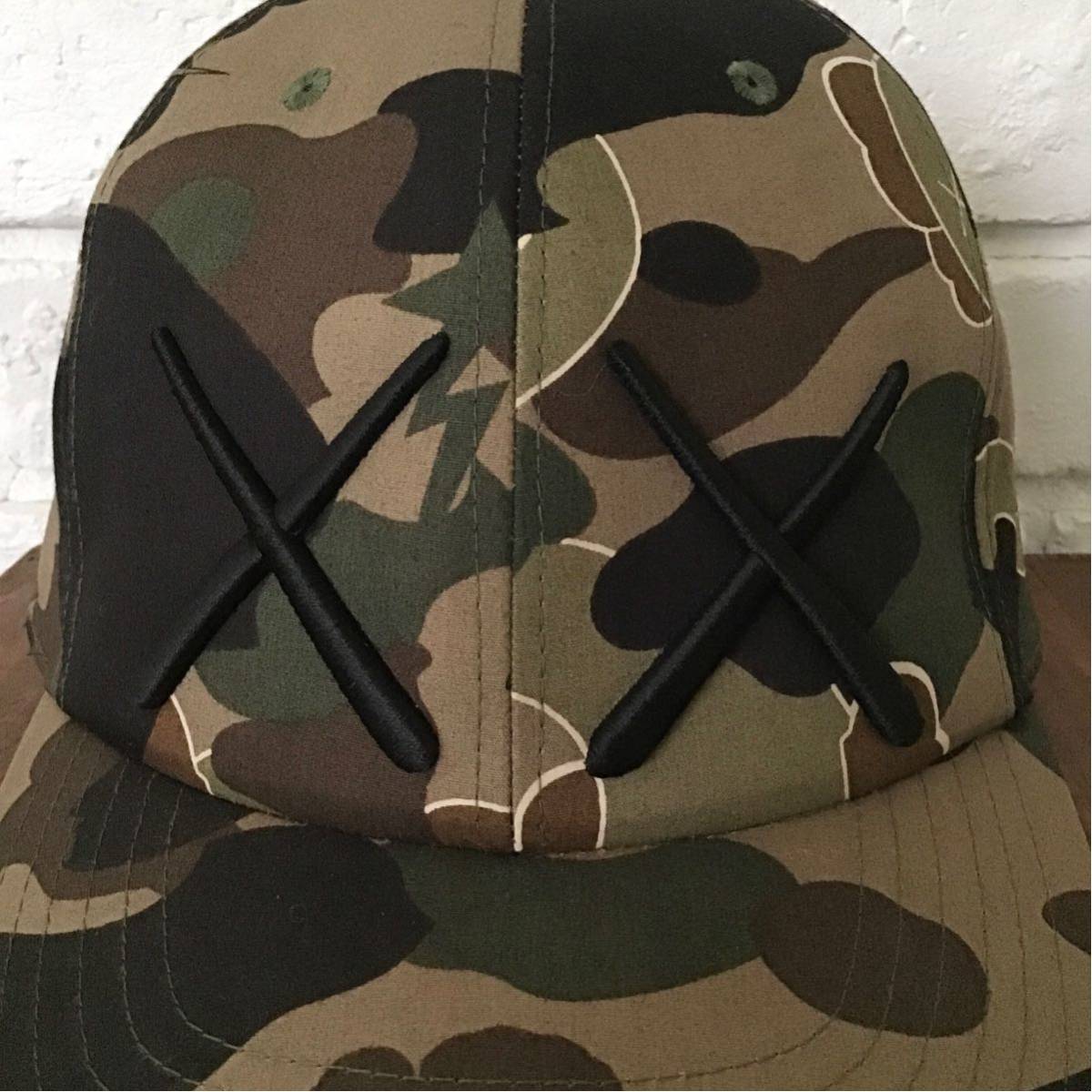 ☆激レア☆ kaws bendy 1st camo green cap Mサイズ a bathing ape