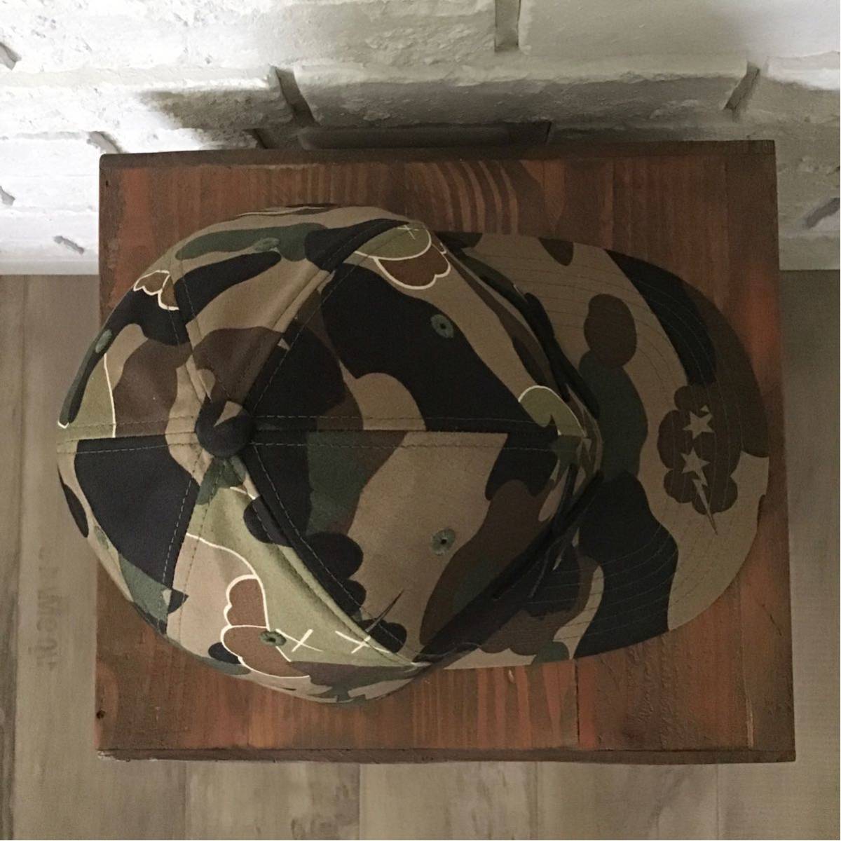 ☆激レア☆ kaws bendy 1st camo green cap Mサイズ a bathing ape