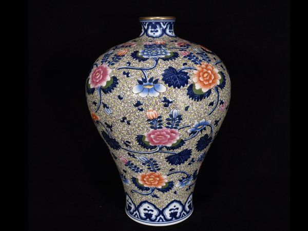 清 乾隆年製 陶磁器 粉彩折枝花卉紋 梅瓶」染付 置物 擺件 古賞物 中国