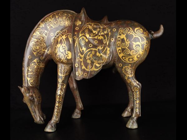 「漢代 青銅器彫 銘文青銅錯金飲水馬」青銅器 置物擺件 賞物 中国古美術 旧蔵出