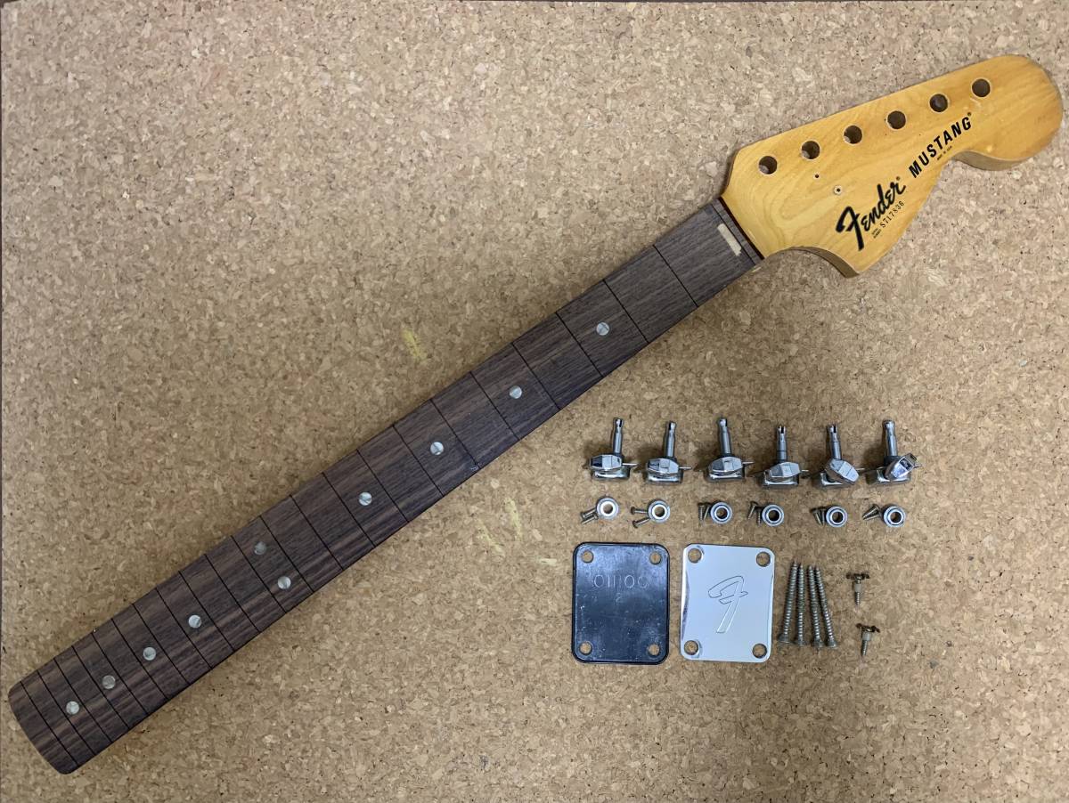 Yahoo!オークション - 1977年製 Fender U.S.A Mustang N...