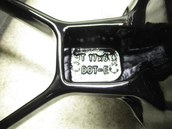 * new goods unused * original (AP8128230) rear wheel 6X17 -inch Aprilia RSV 1000 Mille R TUONO 3-8.2