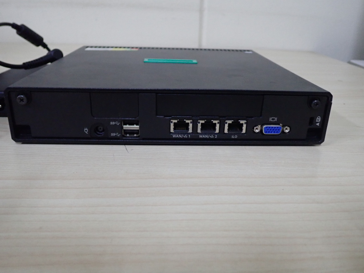 HP ProLiant Thin Micro TM200 小型 サーバー Xeon D-1518 2.2GHz