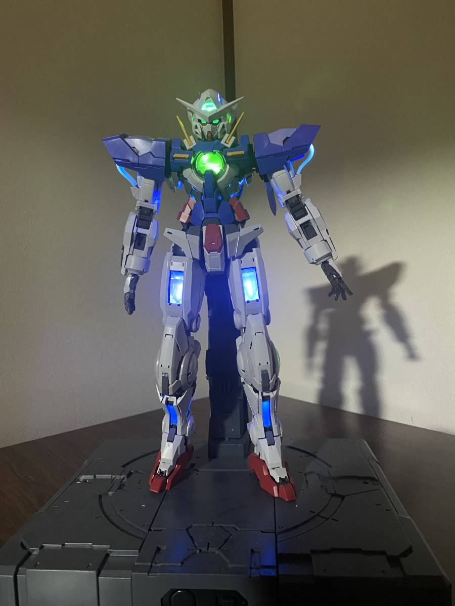 PG 機動戦士ガンダム00 ガンダムエクシア 1 60スケール 色分け済み