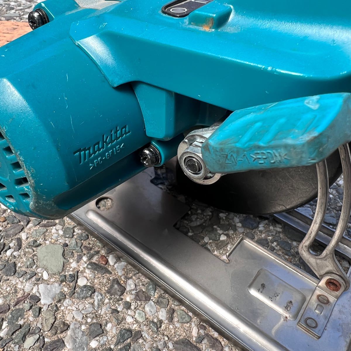 Makita CS551D 150mm充電式チップソーカッター(ジャンク)|Yahoo Makita CS551D 150mm充電式チップソーカッター(ジャンク)|Yahoo