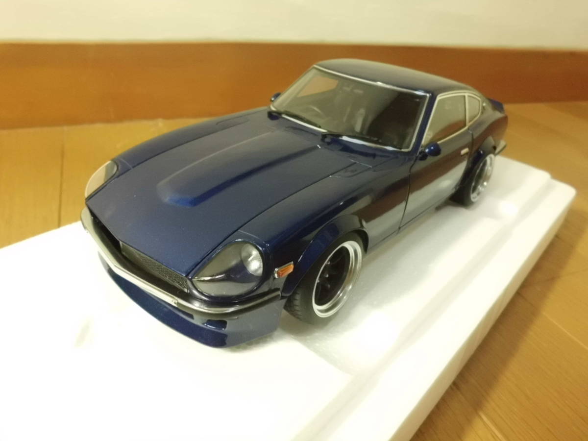 AUTOart オートアート 1/18 NISSAN FAIRLADY Z 日産 フェアレディZ S30