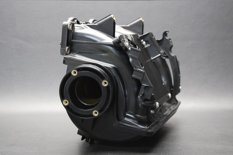 7000円 シードゥ GTX LTD 2006年モデル 純正 AIR INTAKE 7000円 シードゥ GTX LTD 2006年モデル 純正 AIR INTAKE