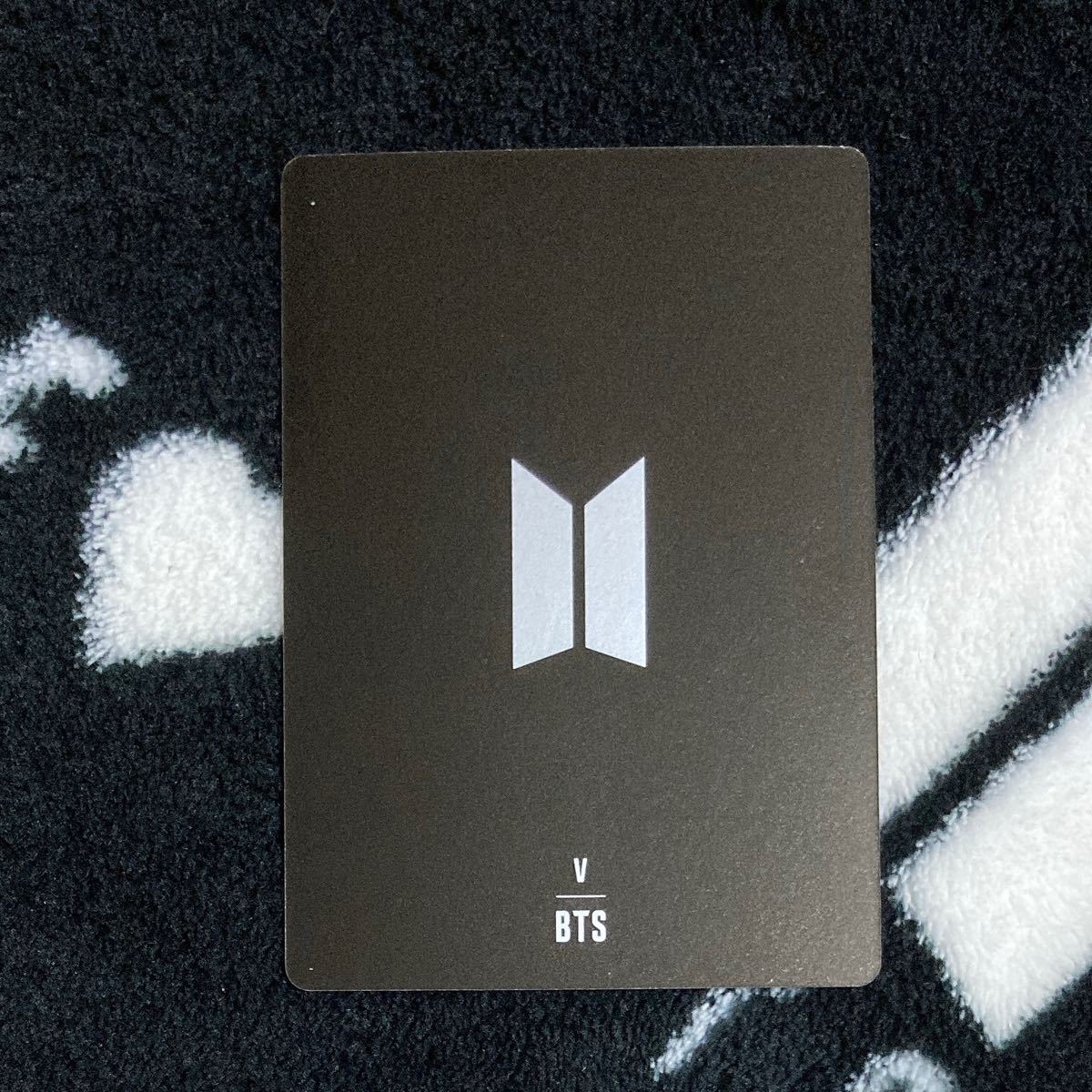 公式】BTS V テテ テヒョン トレカ 4枚セット|PayPayフリマ