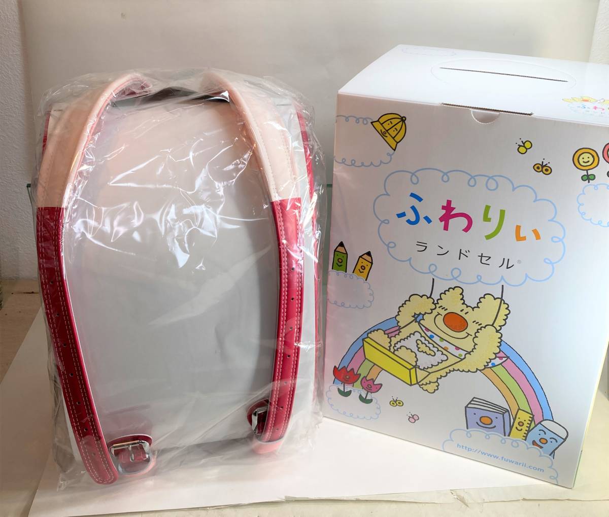 新品未使用品 ふわりぃランドセル ビビッドピンク系 ハート タグ付き