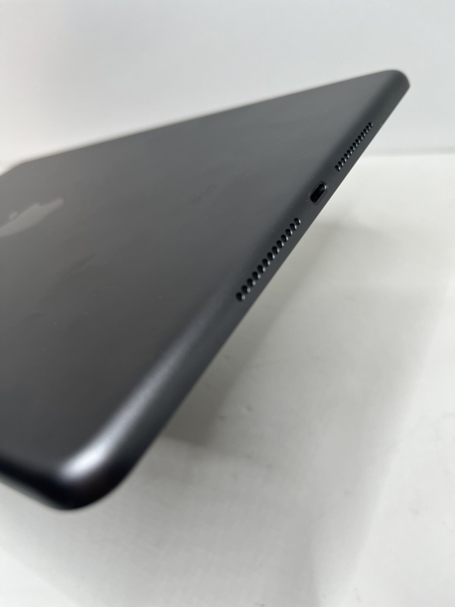 ☆1円出品!美品 ソフトバンク iPad 第8世代 32GB △ セルラー版 赤