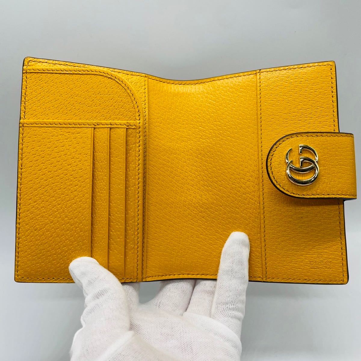 新品】GUCCI パスポートケース パスケース GGフローラ 黄色
