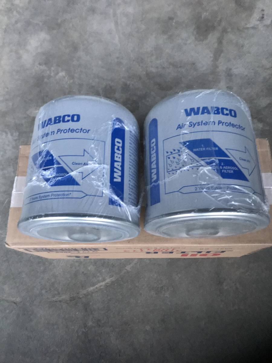 WABCOwabko air dryer 2 piece set corresponding car make many kind Isuzu UD VOLVO BENZ SCANIA other unused free shipping 