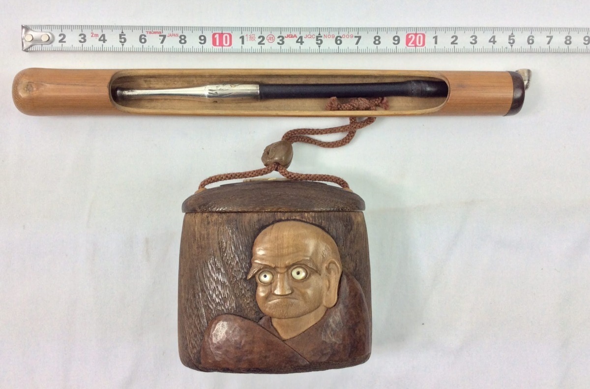 三】現状品 腰下げ煙草入れ キセル きせる 煙管 煙草きざみ入れ 根付