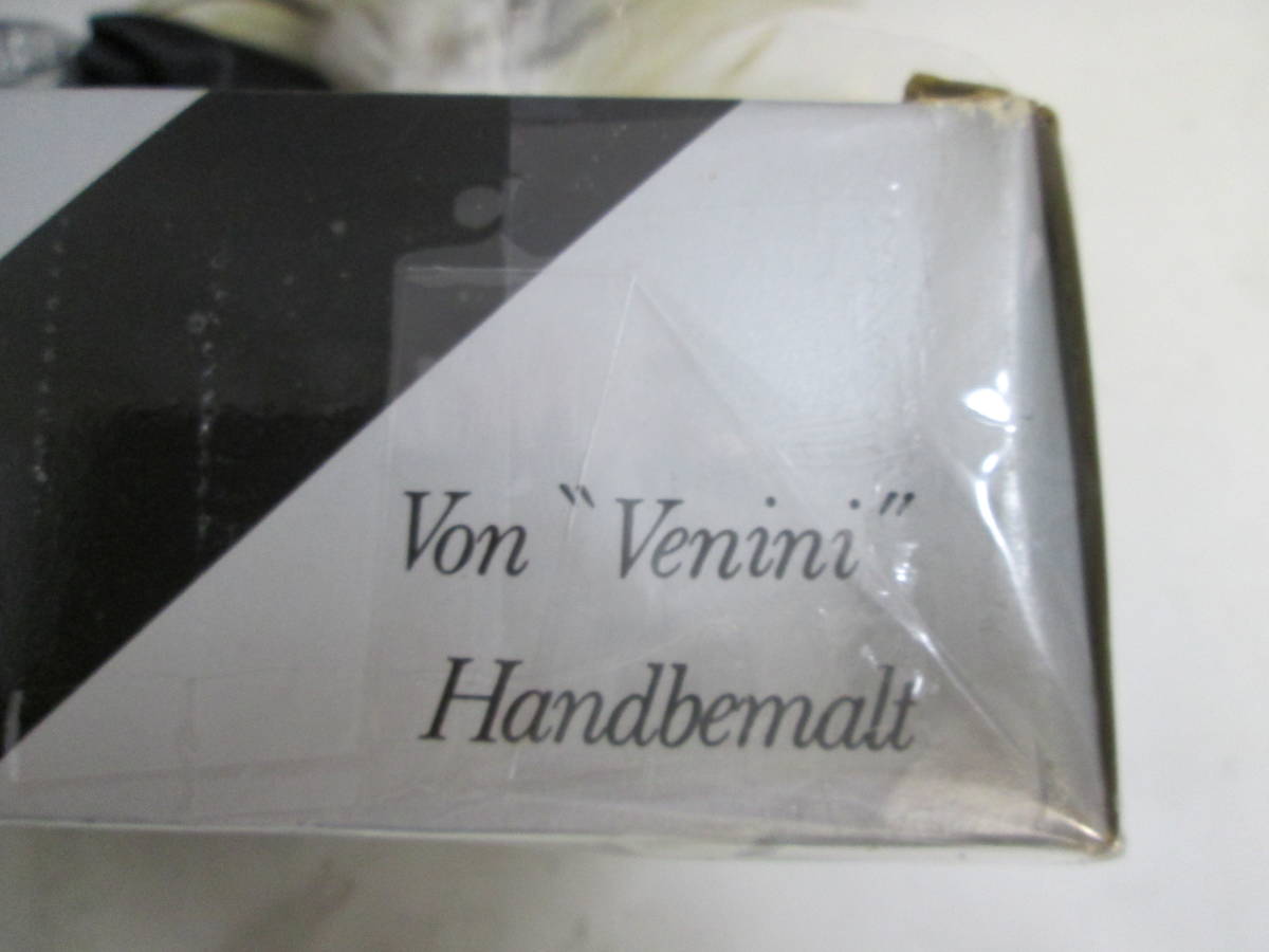 porcelain doll VON Venini Hand benalt 顔手足　陶器　カーニバル　ポーセリンドール　美品箱にいたみ　送料は説明欄に記入_画像9