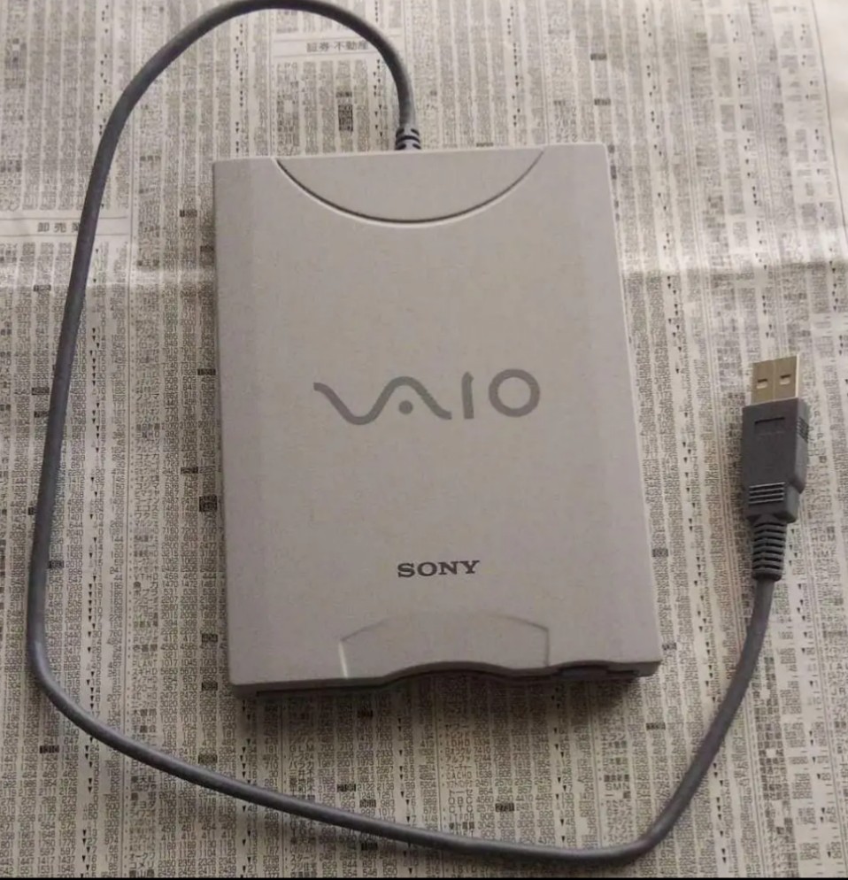 SONYフロッピーディスクドライブ USB接続